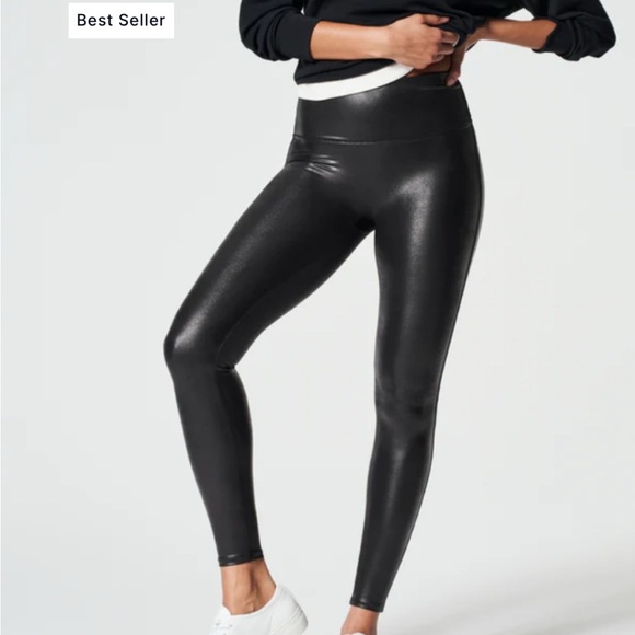 Spanx Faux Leather Leggings size M 2437 Black - Picture 1 of 7
